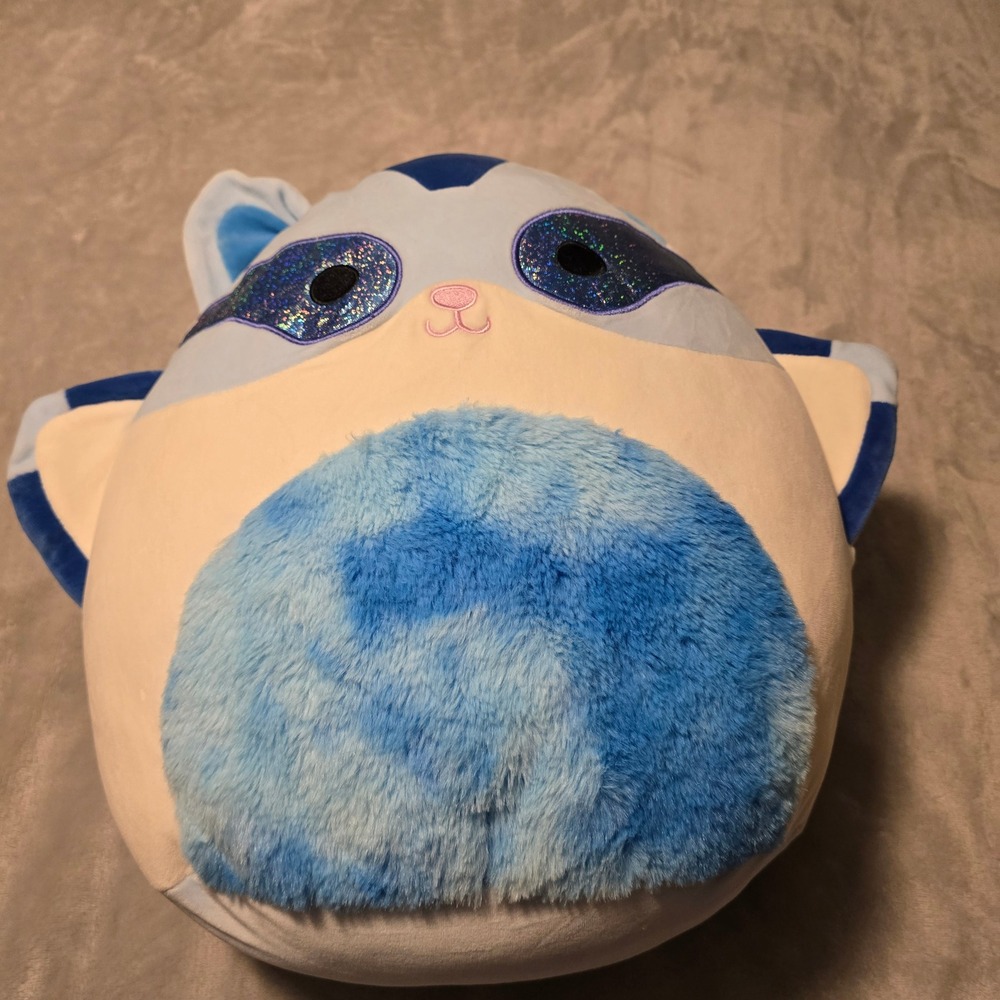 Squishmallows 16 Inch Blue Lemur Raccoon Fuzzy Belly Glitter Eyes Plush Toy